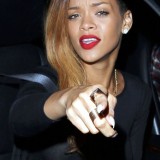 Rihanna Borracha (7)